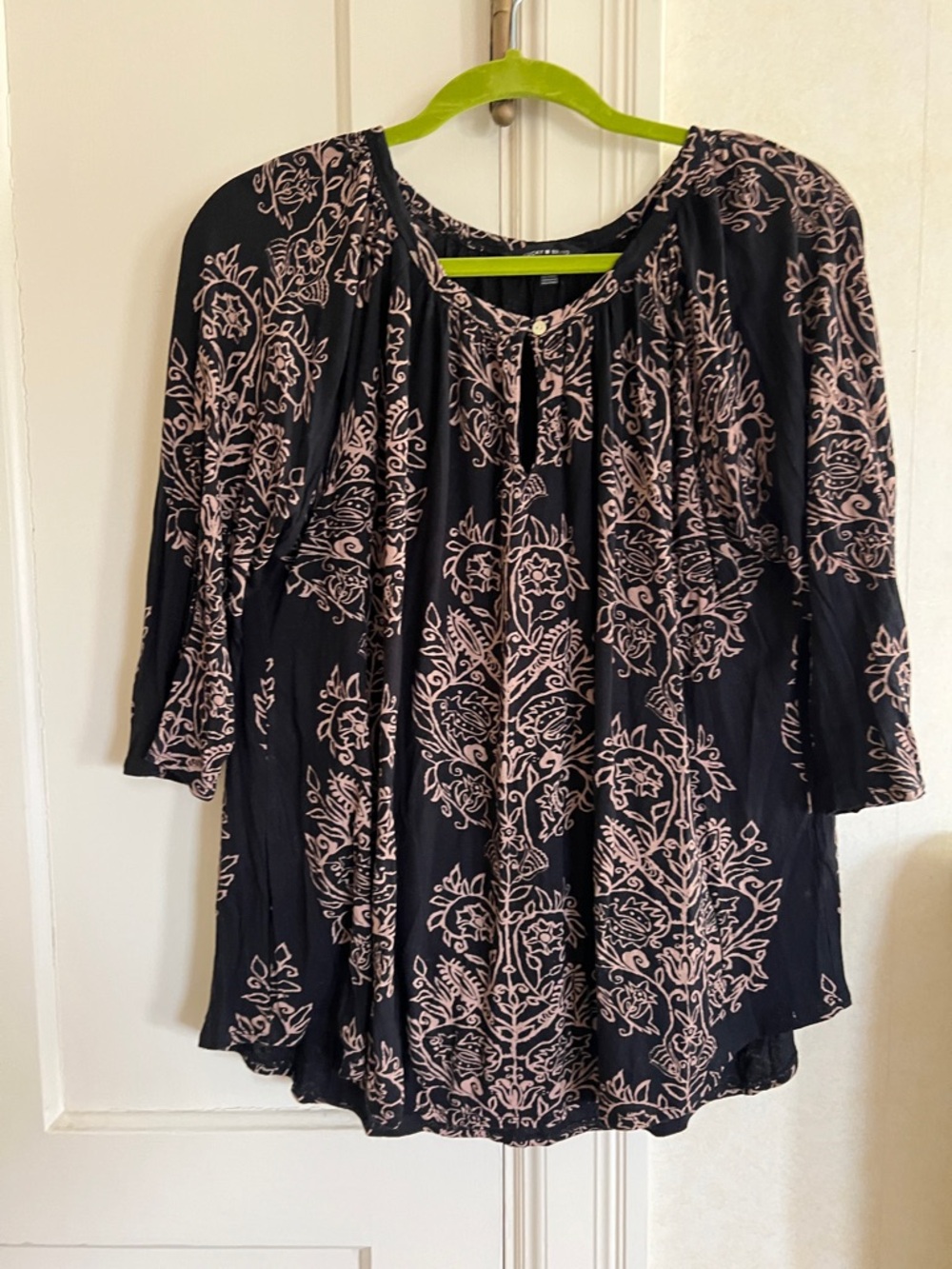 Lucky Brand  Light weight top